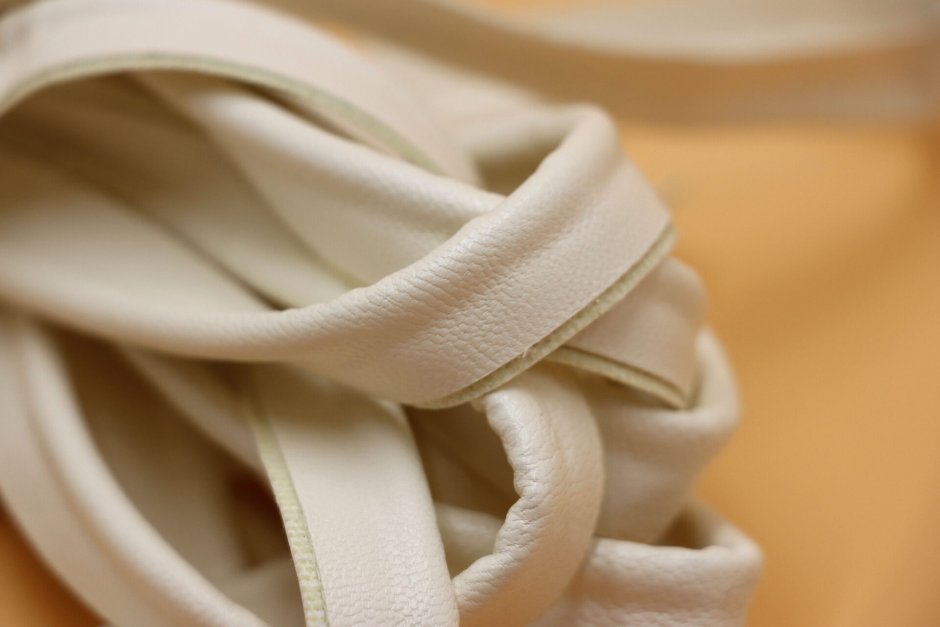 PS12836/A/1-B Textured Rigid PU Leather Piping by Pro-Stretch PS12836/A/1-B Textured Rigid PU Leather Piping by Pro-Stretch