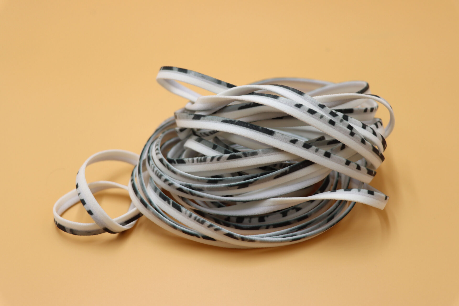 PS7146/A/1 Sublimated Printed Piping by Pro-Stretch PS7146/A/1 Sublimated Printed Piping by Pro-Stretch